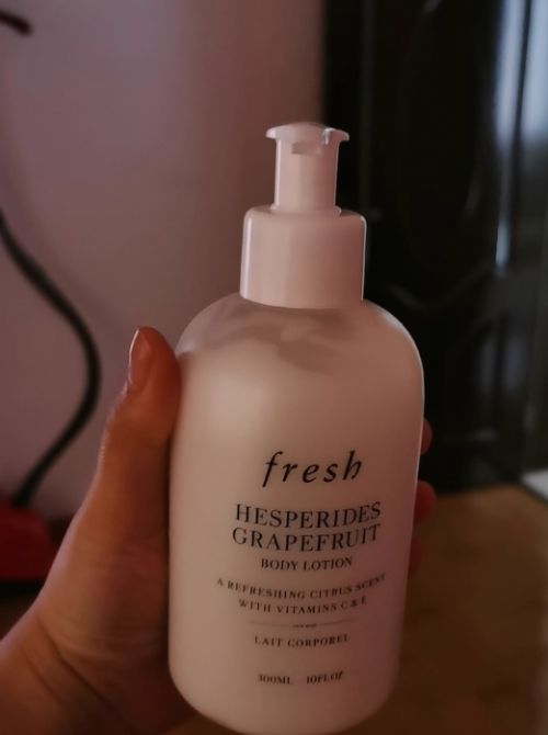 脏！肌养堂身体乳 ：72h保湿+自然美白焕亮全身AG真人登录身体乳哪个牌子的好用？深冬皮肤暗沉显(图3)